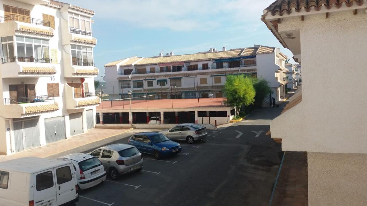 Apartamento Santa Pola, En Playa Del Tamarit Con Piscina. Екстер'єр фото